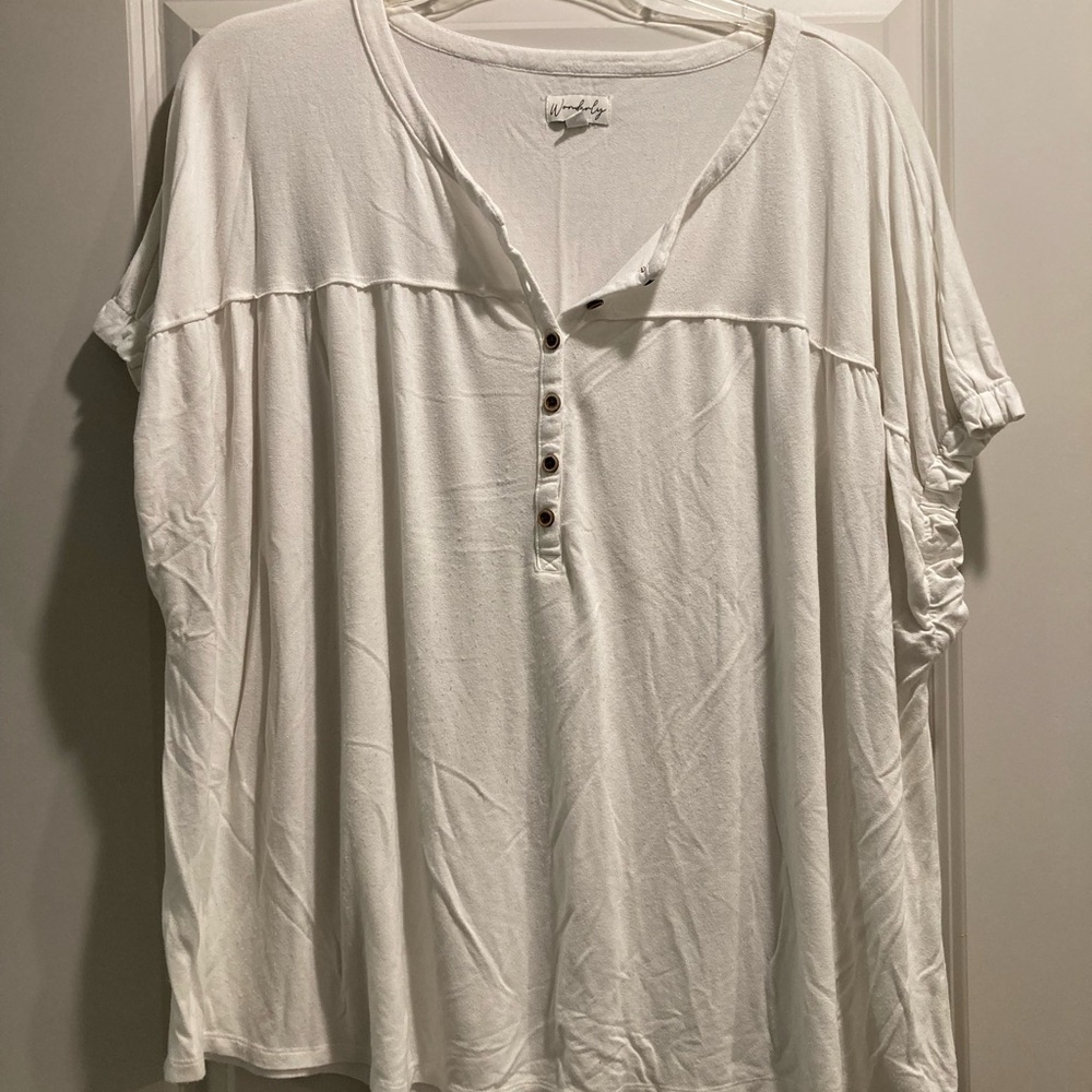Wonderly White Women's Top